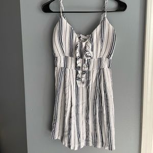 summer dress w front tie